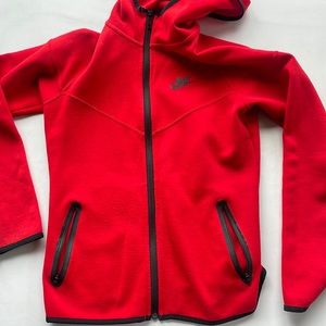 Nike Tech Fleece - kid’s medium